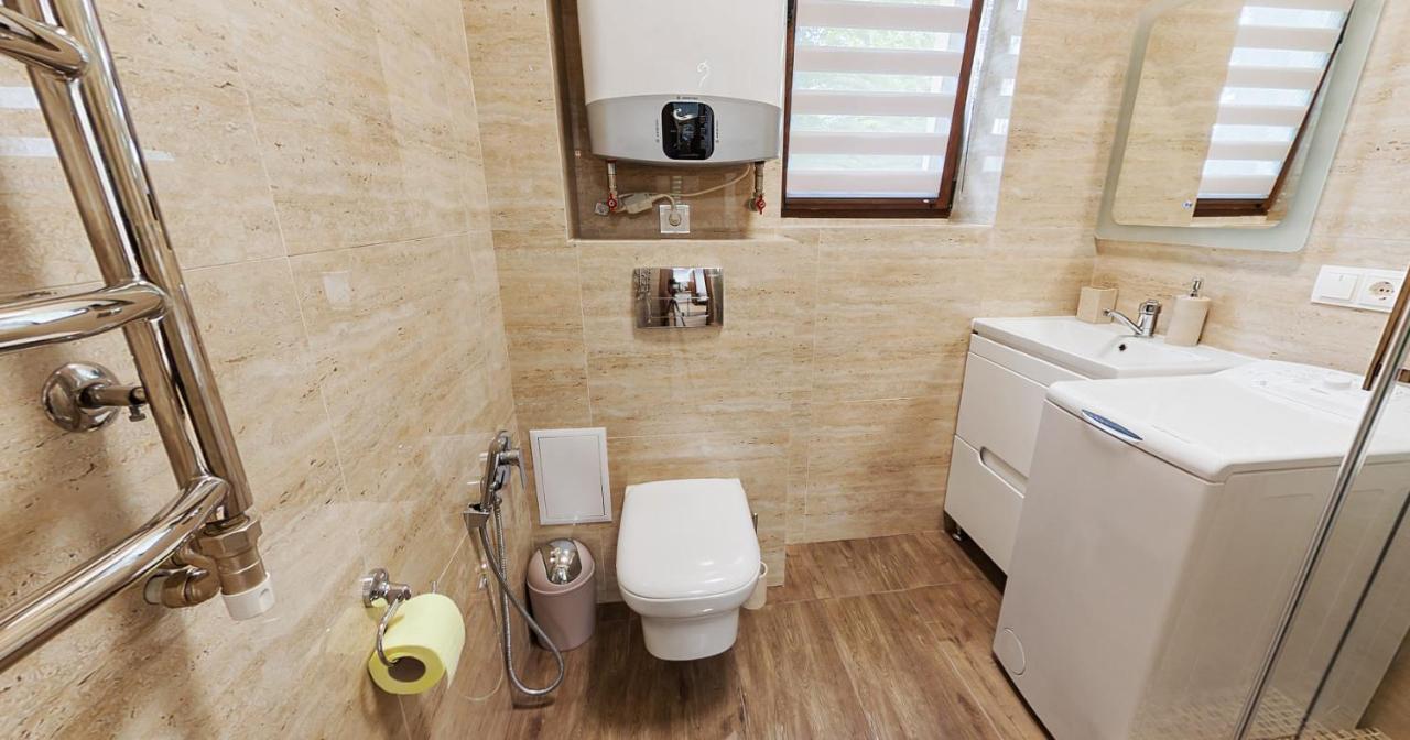 Апартаменти Карпати Exteriör bild